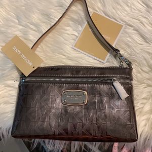 NWT Michael Michael Kors Nickel Jet Set Wristlet/Mini Purse